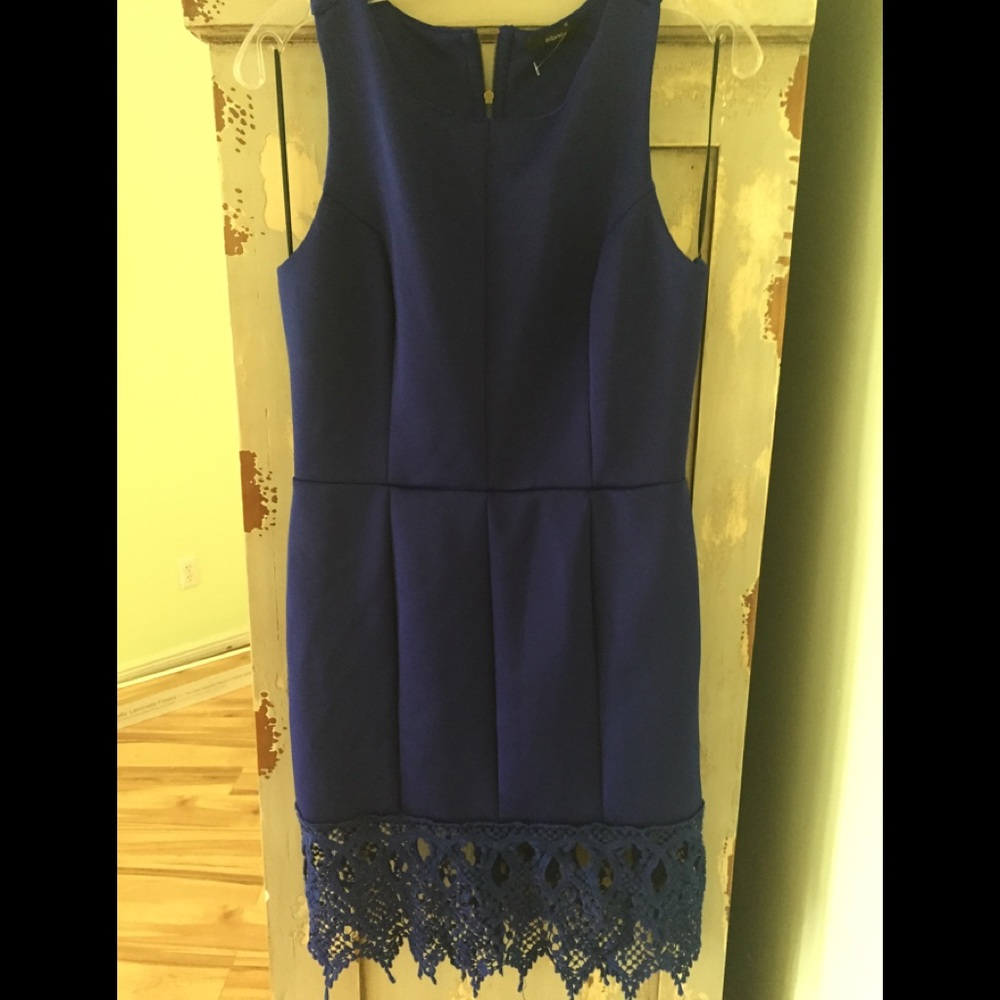 Dress/blanc